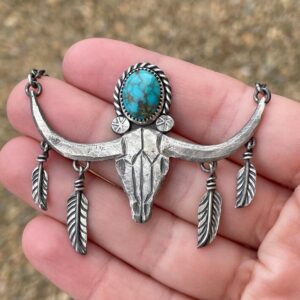 Wholesale Cross-border new retro Western style turquoise ox head pendant necklace