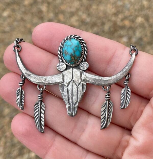 Wholesale Cross-border new retro Western style turquoise ox head pendant necklace