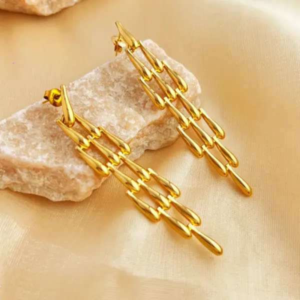 Wholesale PVD Coated Real Gold Plated 18K Gold Solid Color 304 Stainless Steel Elegant Luxurious Waterproof Non Tarnish Drop Earrings