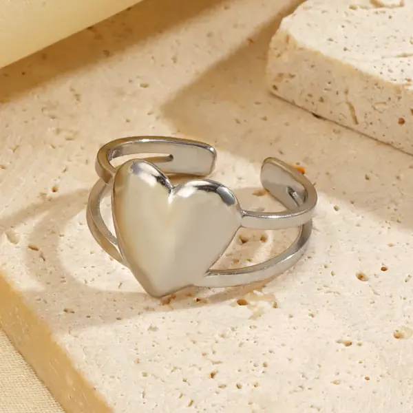 Wholesale Ion Plating (IP) 18K Gold Plated Heart Shape 304 Stainless Steel IG Style Cute Simple Style Waterproof Non Tarnish Open Rings