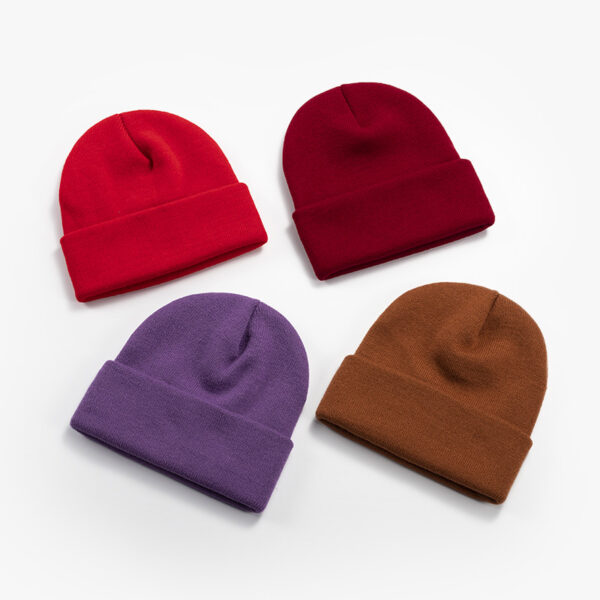 oly-658b0bab1d7eee3e94fc1e5ddbf4271b Wholesale Autumn and winter hat solid color Beanie
