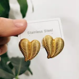 Gold Earrings 110 / 18k