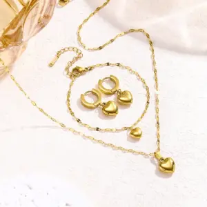 Gold / One Size / Love Four-Piece Set