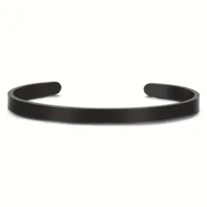 Black / One Size