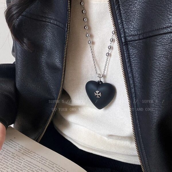 Wholesale Black love cross sweater chain women's light luxury elegant long winter all-match necklace new accessories