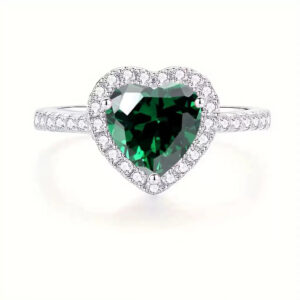 Heart shaped green diamond / Adjustable opening