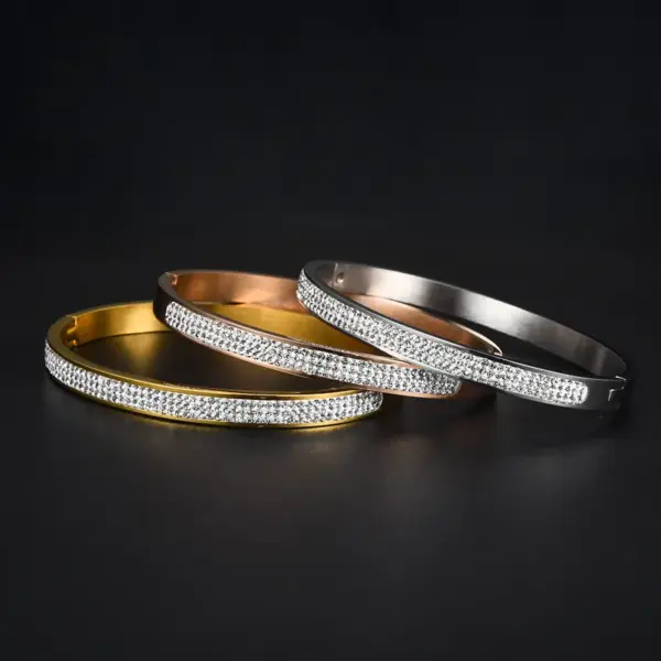 Wholesale Fashion Diamond Jewelry Three Rows Of Full Diamond Egg-shaped Stainless Steel Bracelet