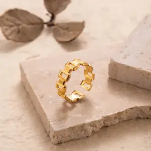 Gold / MN540