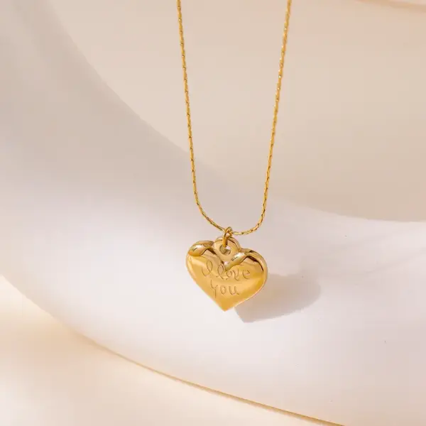 Wholesale New Fashion Titanium Steel Necklace Women Non-fading Heart Shaped Red Double Love Lockbone Chain Jewelry Luxury Design