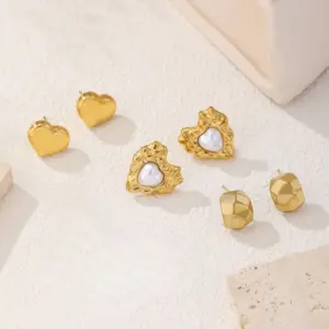 Wholesale PVD Coated Real Gold Plated 18K Gold Water Droplets Heart Shape Titanium Steel Simple Style Waterproof Non Tarnish Ear Studs