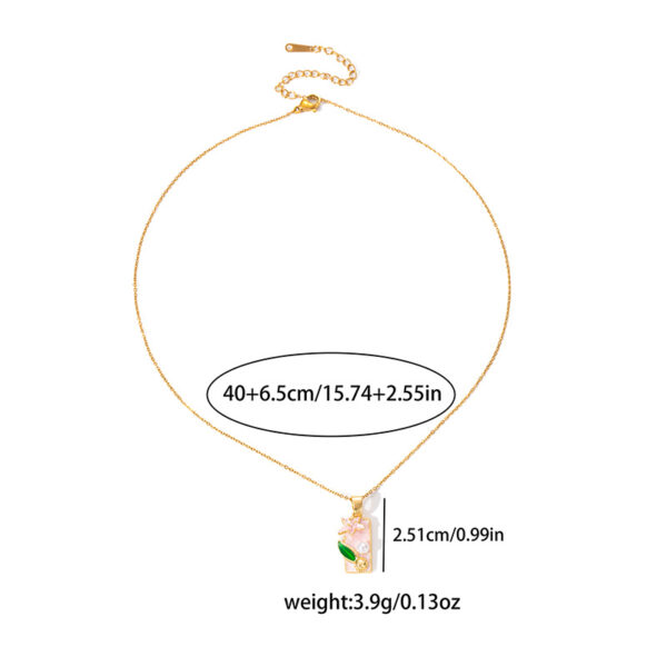 Wholesale Medieval Oil Painting Style Square Lily Necklace for Women French Retro Drip Glaze Design Clavicle Chain Exquisite High-End Necklace