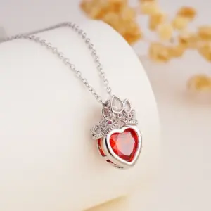 Crown Heart Red Steel 1490