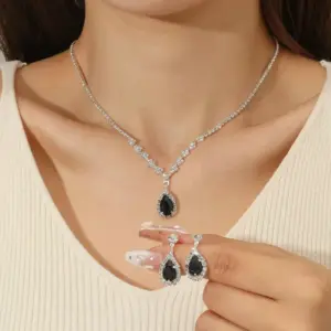 463 Silver Black Necklace Ear Stud Two-Piece Set