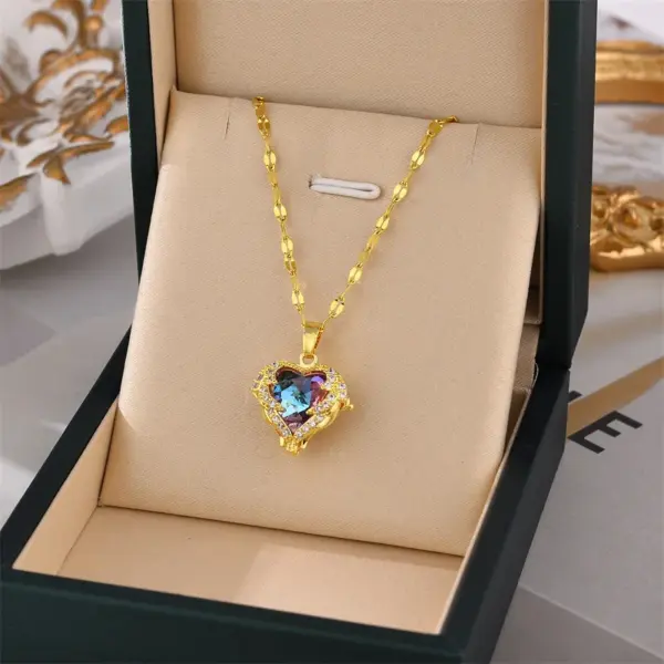 Real Gold Plated 304 Stainless Steel Electroplated Rhinestones Heart Shape Waterproof Non Tarnish Plating Inlay Fashion Cable Chain Pendant Necklace For Women'S