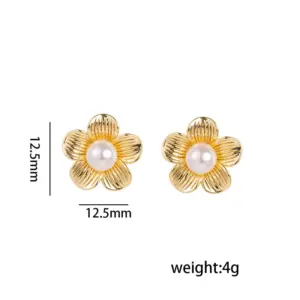 1 Piece Elegant Cute Streetwear Four Leaf Clover Bear Floral Asymmetrical Copper Zircon 18K Gold Plated Ear Studs