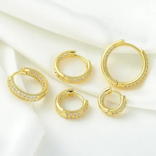 1 Piece Simple Style Round Plating Inlay Brass Zircon 18k Gold Plated Silver Plated Huggie Earrings