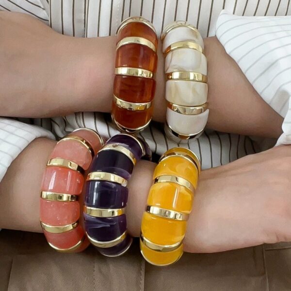 oly-67461cfd4ec77eb632e58aeb28eef3c7 Wholesale Retro Resin Smudged Beaded Elastic Bracelet