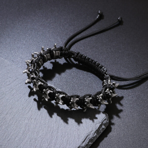 Wholesale Personalized punk dark alloy dragon bone bracelet