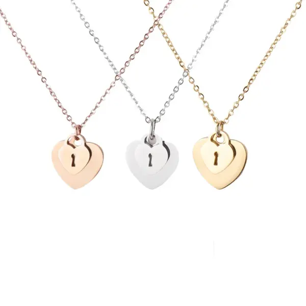 Wholesale 304 Stainless Steel Heart Shape PVD Coated 18K Real Gold Plated Basic Simple Style Waterproof Non Tarnish O-shaped Chain Pendant Necklace