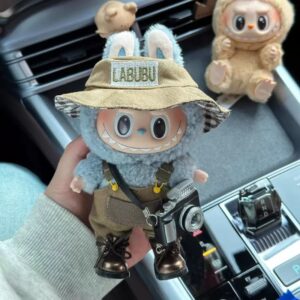 LABUBU brown overalls set (no shoes, no camera) / Labubu is wearable in its first, second, and third generations.