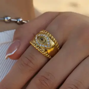 Wholesale PVD Coated Real Gold Plated Devil'S Eye 304 Stainless Steel Commute Waterproof Non Tarnish Rings