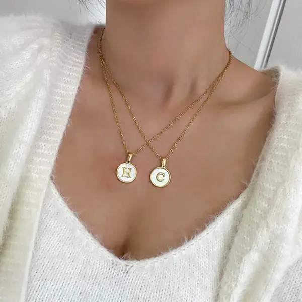 Real Gold Plated Round Letter 304 Stainless Steel Fashion Waterproof Non Tarnish 304 Stainless Steel Pendant Necklace