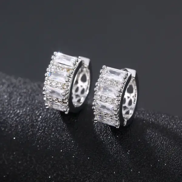 Wholesale 1 Pair Elegant Glam Rectangle Plating Inlay Copper Zircon Gold Plated Silver Plated Earrings