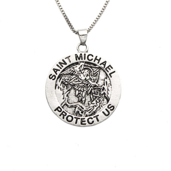 oly-67d0655aa6adc9347f4a4a649adf563c Wholesale Round Angel Medal Religious Necklace