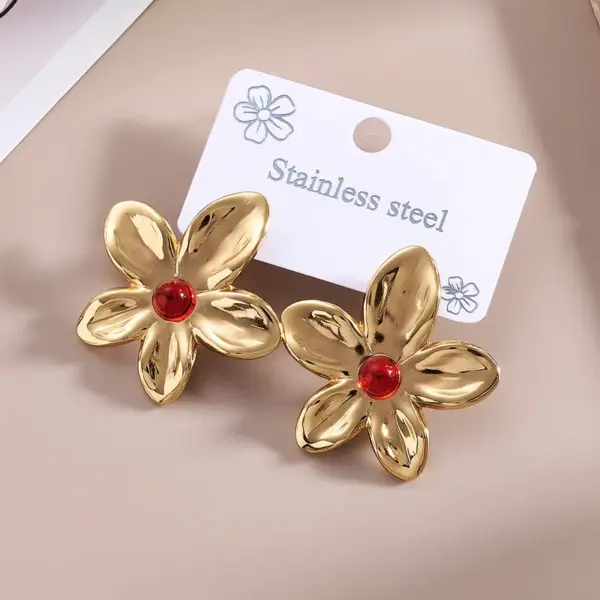 Wholesale 1 Pair/Package Casual Modern Style Flower Polishing Plating 201 Stainless Steel Pearl 18K Gold Plated Earrings