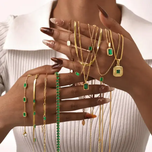 Wholesale PVD Coated Real Gold Plated 18K Gold Square 201 Stainless Steel IG Style Waterproof Non Tarnish Bracelets Earrings Necklace