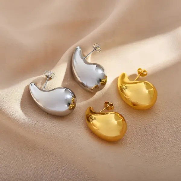 Wholesale PVD Coated Gold Plated Solid Color Stainless Steel Commute Waterproof Non Tarnish Ear Studs