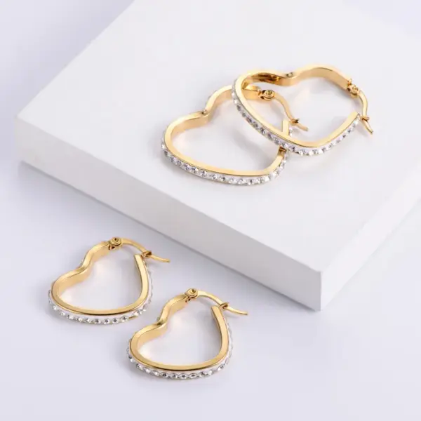Wholesale PVD Coated Imitation Gold Heart 304 Stainless Steel Exaggerated Waterproof Non Tarnish Earrings