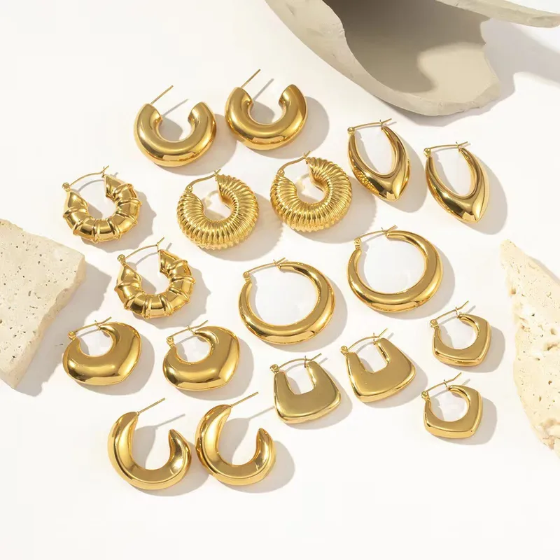 Wholesale 304 Stainless Steel C Shape Geometric PVD Coated 18K Real Gold Plated 18K Gold Simple Style Waterproof Non Tarnish Plating Gold Ear Studs