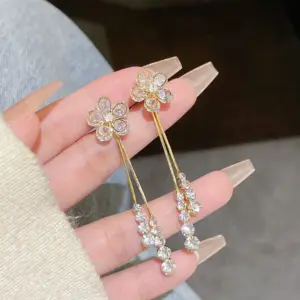 E0050 Silver Needle