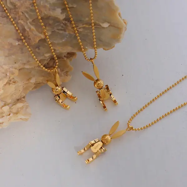 Wholesale PVD Coated Real Gold Plated 18K Gold Animal 304 Stainless Steel Waterproof Non Tarnish 304 Stainless Steel Necklace