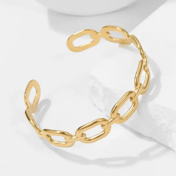 Wholesale Simple Style 304 Stainless Steel 18K Gold Plated Stainless Steel Bracelets In Bulk