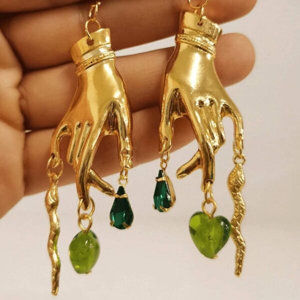 Wholesale Cross-border Foreign Trade Ancient Egypt Gold Hand Snake Earrings Weird Earrings Weird Earrings Cool Earrings Jewelry Aesthetics
