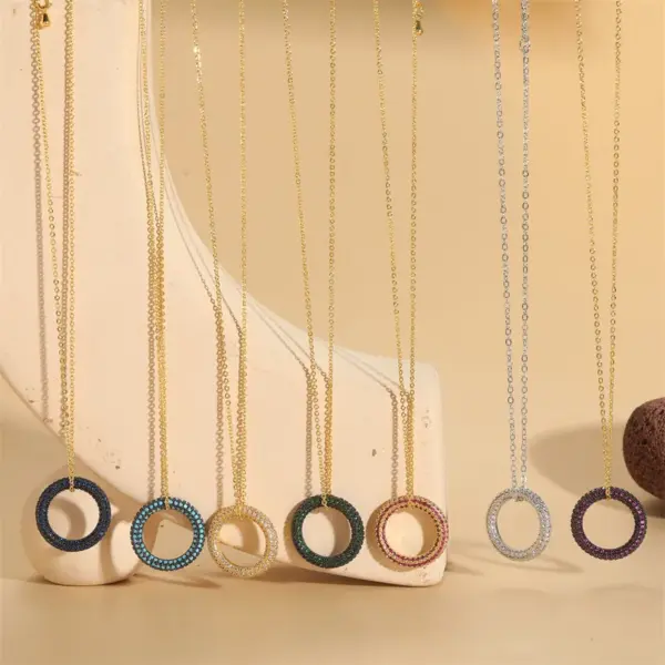 Wholesale Copper 14K Gold Plated White Gold Plated Simple Style Circle Inlay Zircon Pendant Necklace