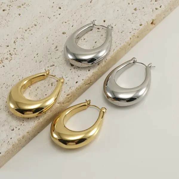 Wholesale 1 Pair Simple Style U Shape Polishing 304 Stainless Steel 18K Gold Plated Stainless Steel Earrings