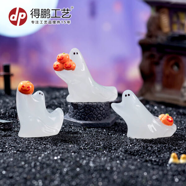 oly-68a6925aee54f68a0b629ca88eb38ef1 Wholesale Glow-in-the-dark, animated ghost holding a pumpkin decoration