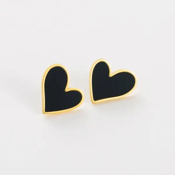 Wholesale PVD Coated Real Gold Plated 14K Gold Heart Shape 304 Stainless Steel Retro Waterproof Non Tarnish Ear Studs