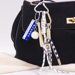Miu baseball pendant / Opp bag independent packaging