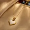 304 Stainless Steel Plastic Heart Shape Ion Plating (IP) 18K Gold Plated Princess Simple Style Classic Style Waterproof Non Tarnish Cable Chain Pendant Necklace