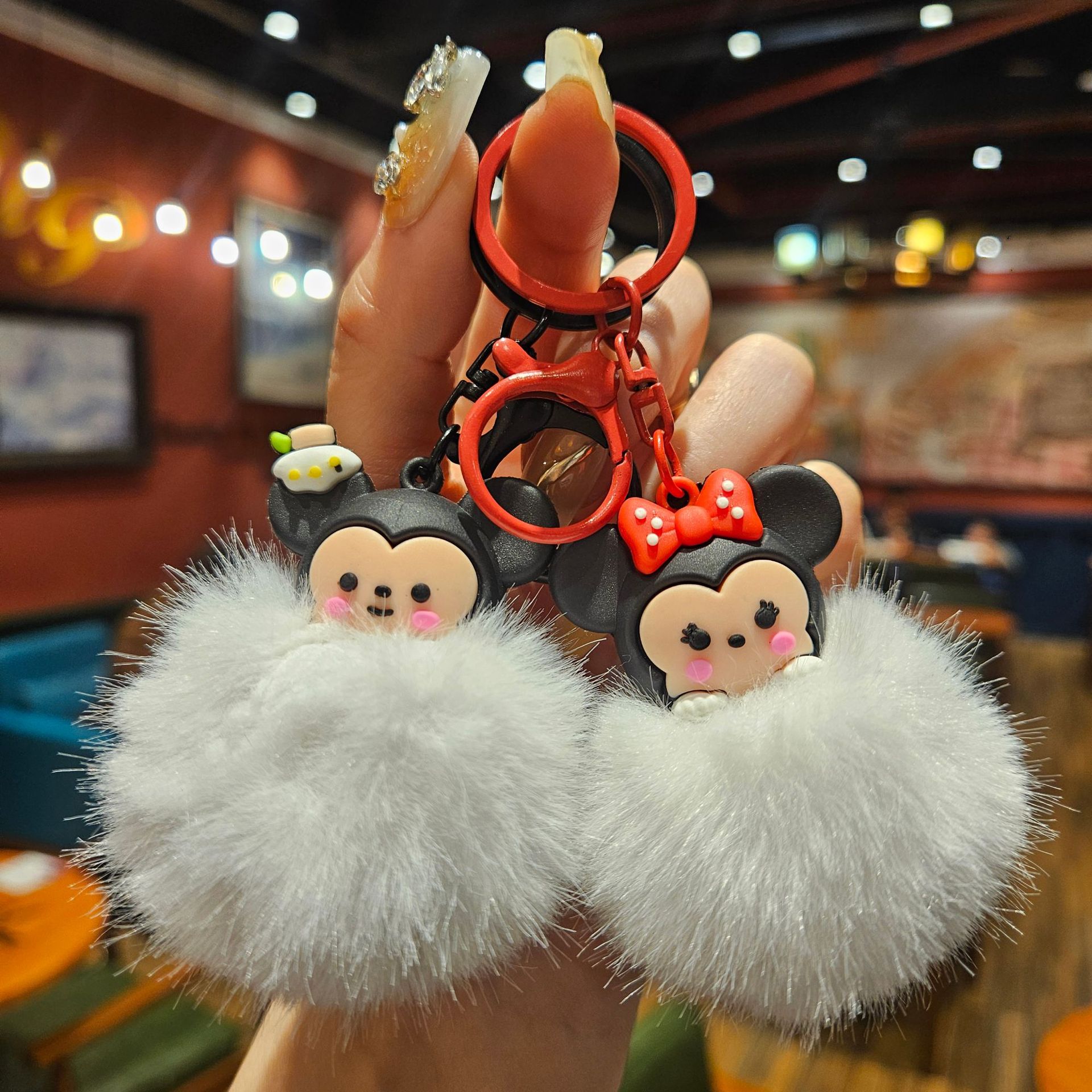 Wholesale Cute Rex Rabbit Fur Keychain Women's Bag Pendant Aessories Rex Rabbit Fur Keychain Car Plush Ball Pendant