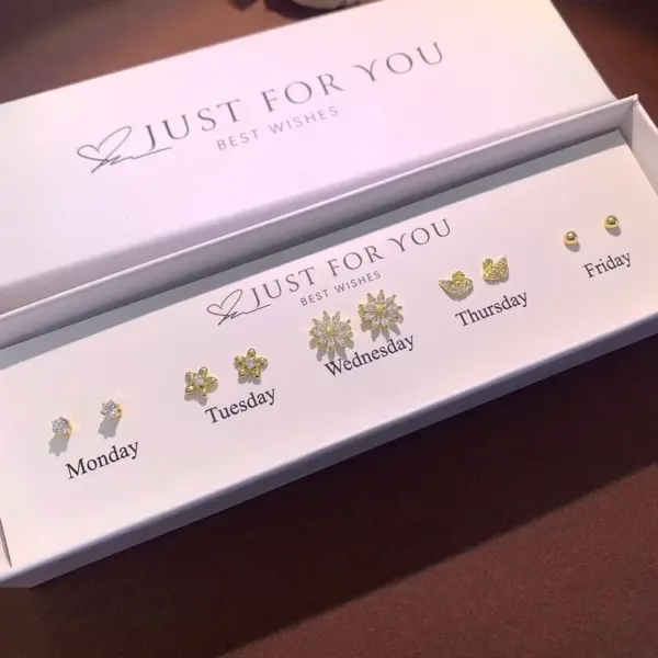 Wholesale 1 Set Simple Style Leaf Flower Inlay Copper Zircon Ear Studs