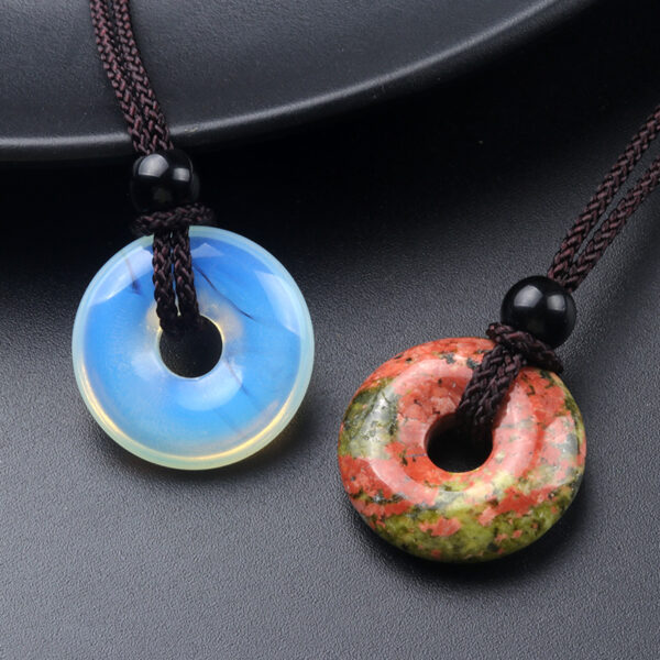 Wholesale Crystal Agate Stone Peace Buckle Necklace