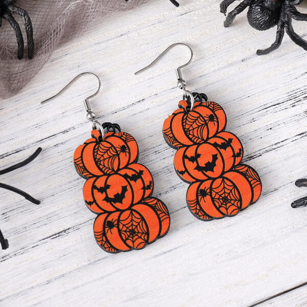 Wholesale Europe and the United States cross-border new Halloween bat grimace pumpkin pendant earrings wooden Gothic wind double-sided ear jewelry