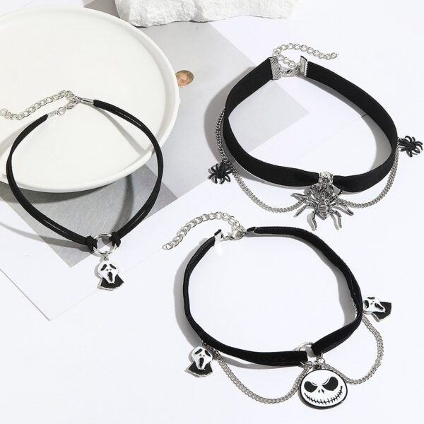 Wholesale European and American Cross-border Gothic Jewelry Halloween Dark Bat Ghost Skull Pendant Pumpkin Spider Halloween Necklace