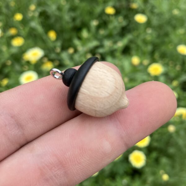 oly-698472320310289a2915858617f8e107 Wholesale Creative Acorn Keychain Solid Wood Pine Cone Personalized Pendant Trendy Wooden Pendant Unisex DIY Aessory