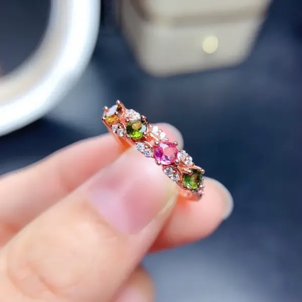 Wholesale Fashion Round Copper Rings Plating Inlay Artificial Gemstones Copper Rings